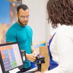 Pentingnya Menggunakan Software Kasir untuk UMKM dan Toko Retail Pentingnya Menggunakan Software Kasir untuk UMKM dan Toko Retail